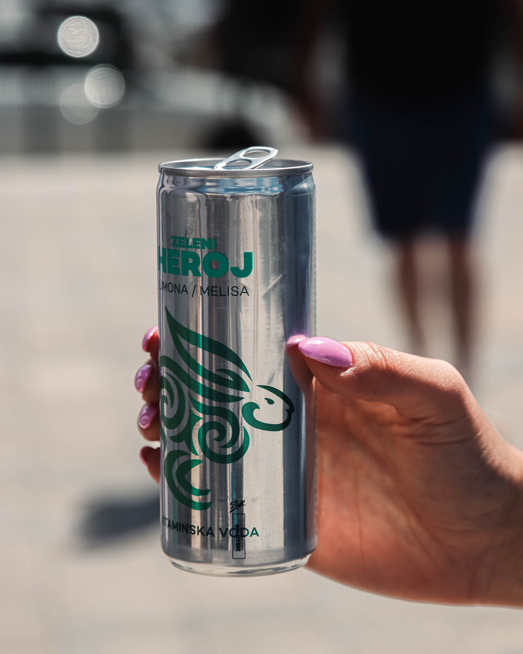 Zeleni heroj osvežilne vitaminske vode